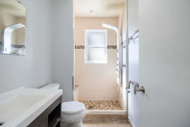 Additional image 12 of 22 Nancy St