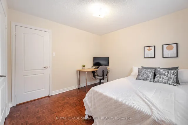 Additional image 39 of 16 Aria Lane