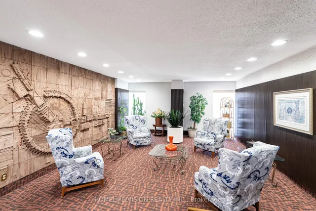 Additional image 43 of 25 Silver Springs Blvd Unit 905