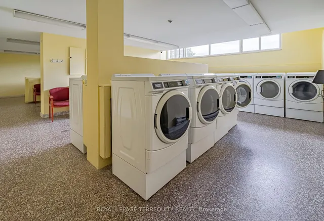 Additional image 25 of 2550 Pharmacy Ave Unit 1615