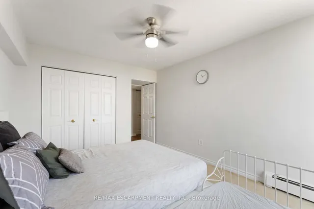 Additional image 23 of 75 Glenburn Crt Unit 1004