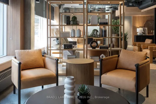 Additional image 31 of 29 Camden St Unit 305