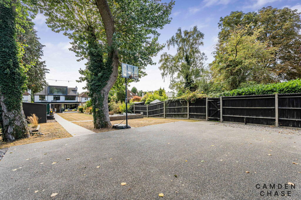 Additional image 28 of Watford Road, St Albans, AL1