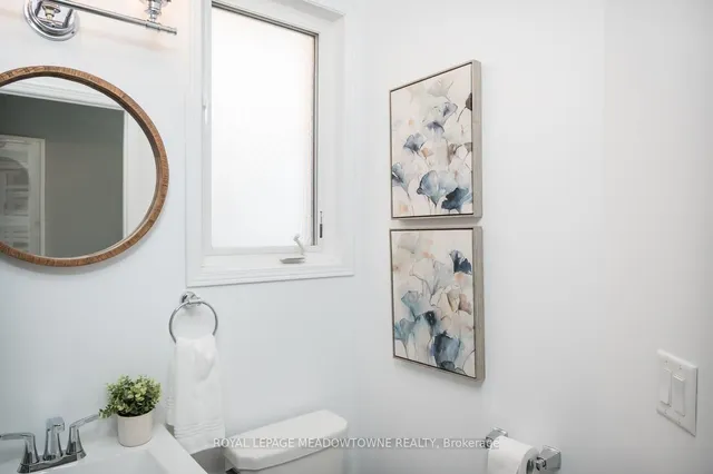 Additional image 7 of 745 Farmstead Dr Unit 16