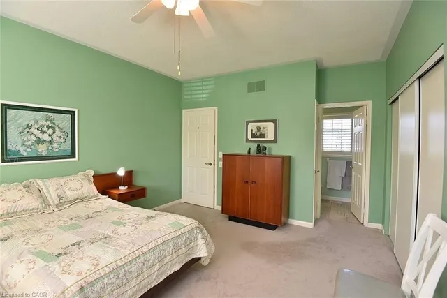 Additional image 20 of 137 Silverbirch Blvd