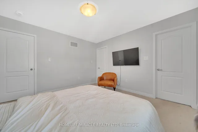 Additional image 19 of 43 Baycliffe Cres