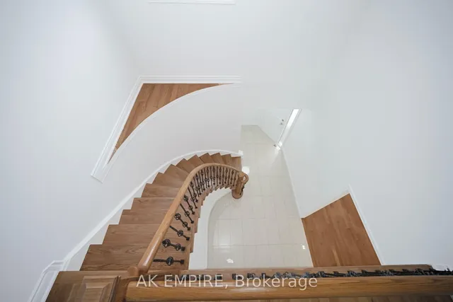 Additional image 32 of 92 Whitehaven Dr