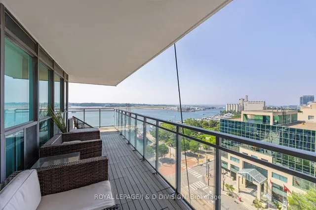 Additional image 35 of 410 Queens Quay Unit 1203