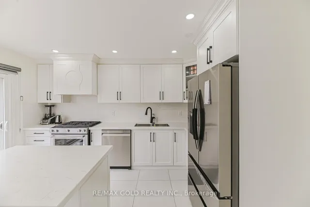 Additional image 14 of 81 Drake Blvd