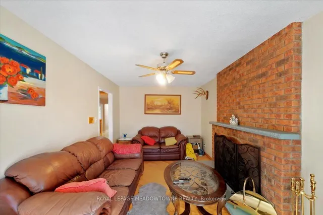 Additional image 13 of 836 Greycedar Cres