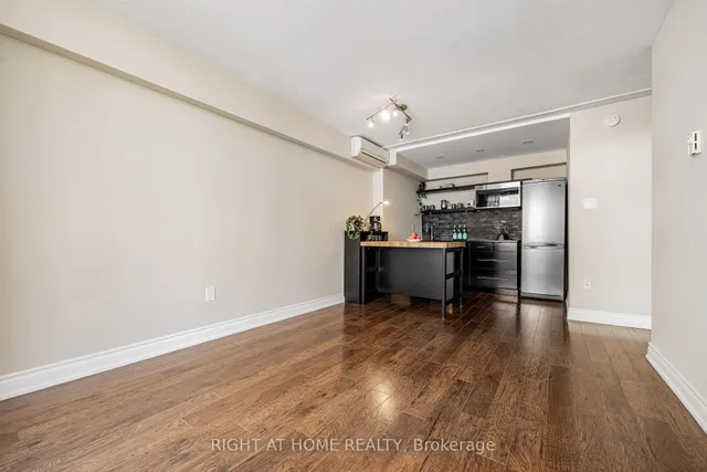 Additional image 8 of 30 Gloucester St Unit 2109