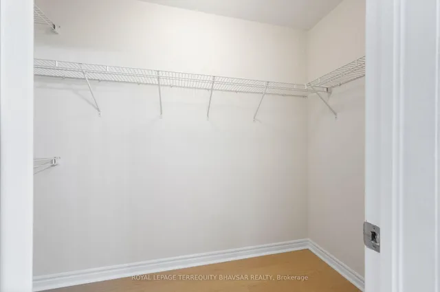 Additional image 36 of 98 Quillberry Clse