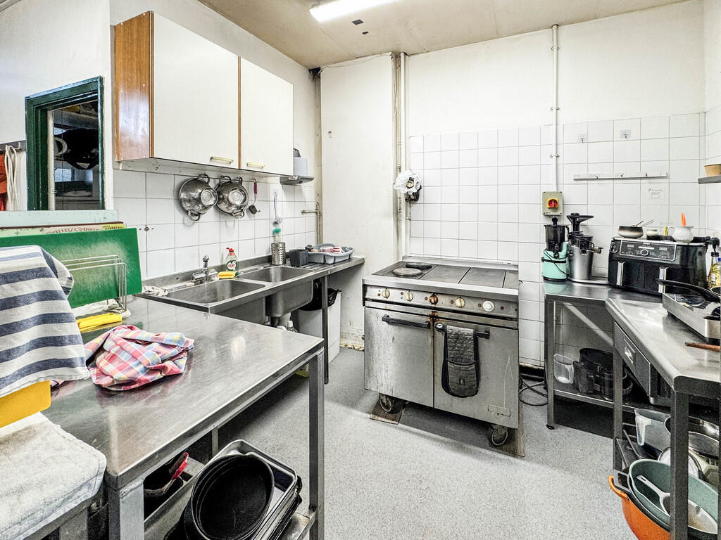 Additional image 9 of Bradmore Green, Brookmans Park