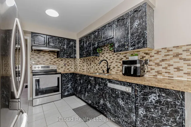 Additional image 12 of 97 Bighorn Cres