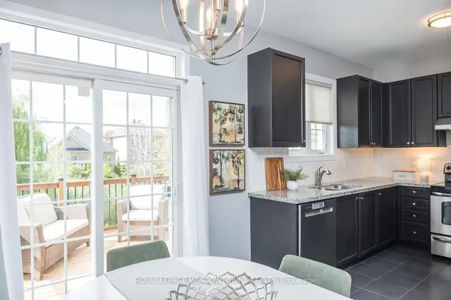 Additional image 17 of 745 Farmstead Dr Unit 16