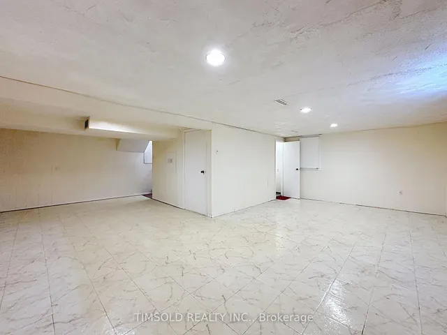 Additional image 36 of 6 Lofthouse Sq