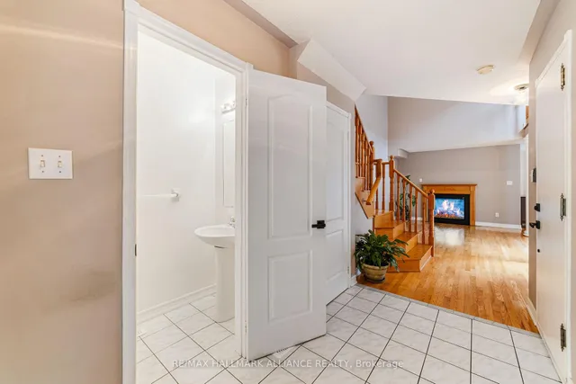 Additional image 6 of 365 Turnberry Cres