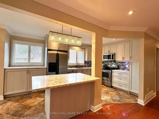 Additional image 10 of 1198 Ingledene Dr