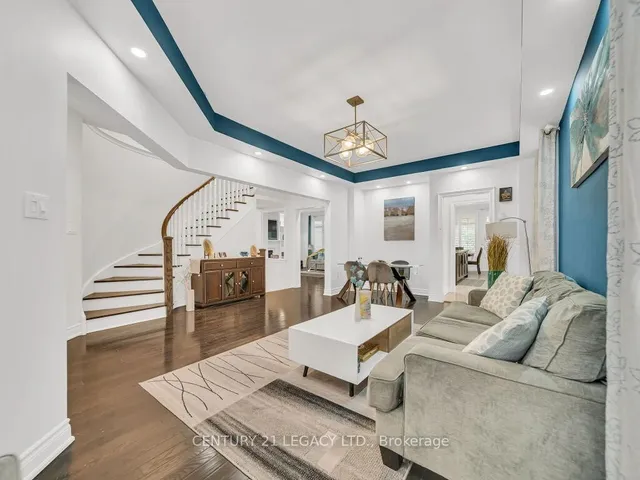 Additional image 8 of 8 Covina Rd