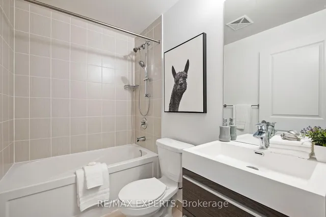 Additional image 27 of 17 Zorra St Unit 2006