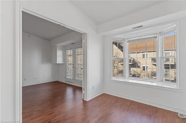 Additional image 23 of 1431 Walker's Line Unit 413