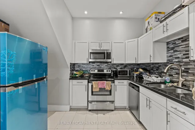 Additional image 26 of 181 West Ave