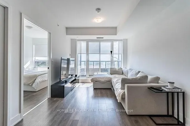 Additional image 21 of 2481 Taunton Rd