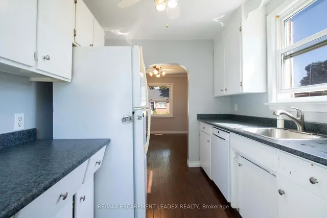 Additional image 17 of 22 Nancy St