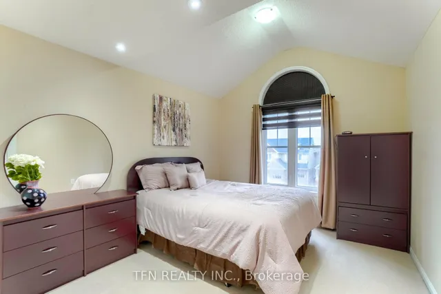 Additional image 30 of 327 PRINGLE Ave