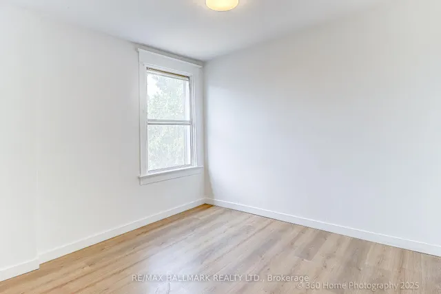 Additional image 21 of 18 Conway Ave