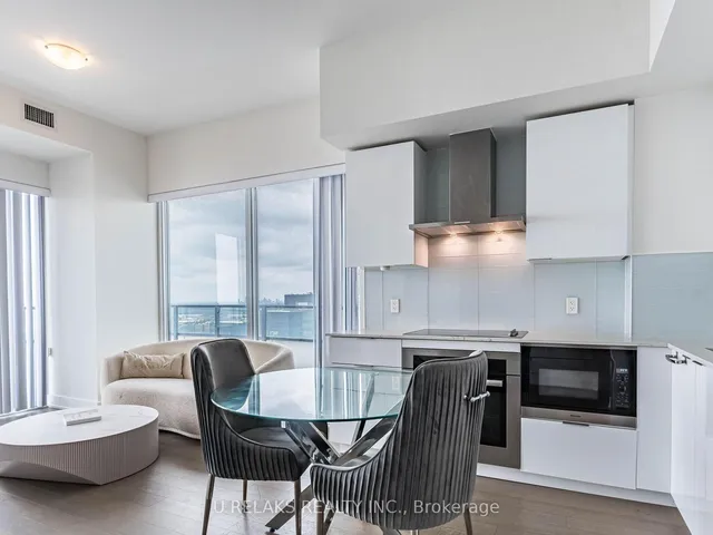 Additional image 7 of 20 shore breeze Dr Unit 4701