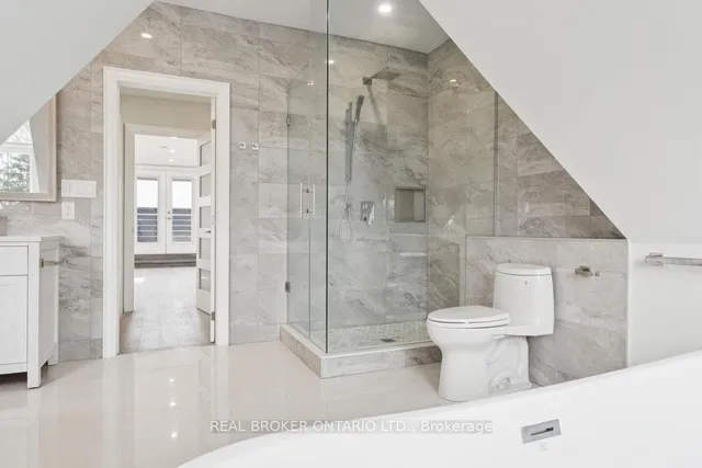 Additional image 21 of 108 Hatherley Rd