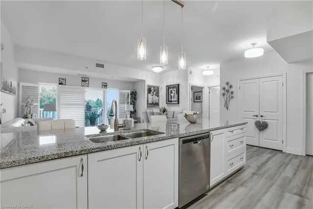 Additional image 10 of 39 Sister Varga Terr Unit 213