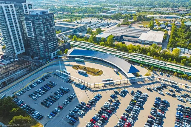 Additional image 48 of 2081 Fairview St Unit 2001