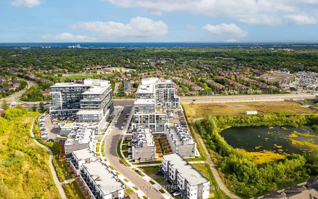 Additional image 44 of 405 Dundas St Unit 813