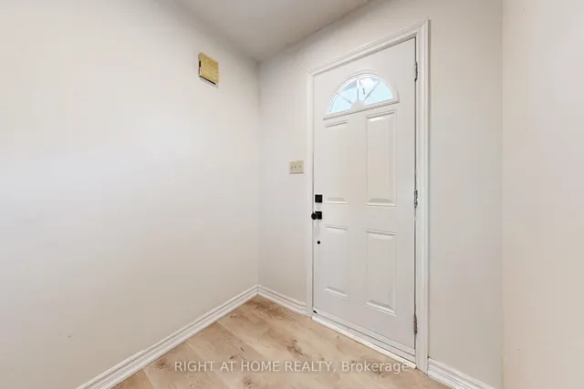 Additional image 5 of 83 Guildford Cres Unit 83