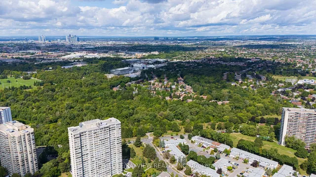 Additional image 41 of 25 Coneflower Cres Unit Th 12