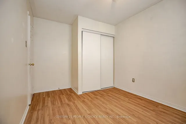 Additional image 23 of 272 Vintage Gate