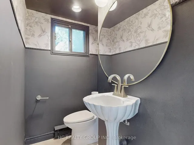 Additional image 25 of 124 Lawrence Ave