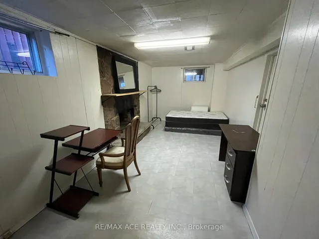 Additional image 17 of 17 Huddleston Crt