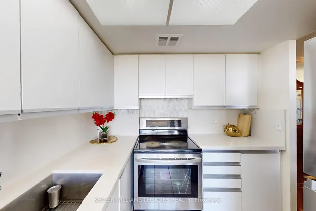 Additional image 26 of 10 Markbrook Lane Unit 1603