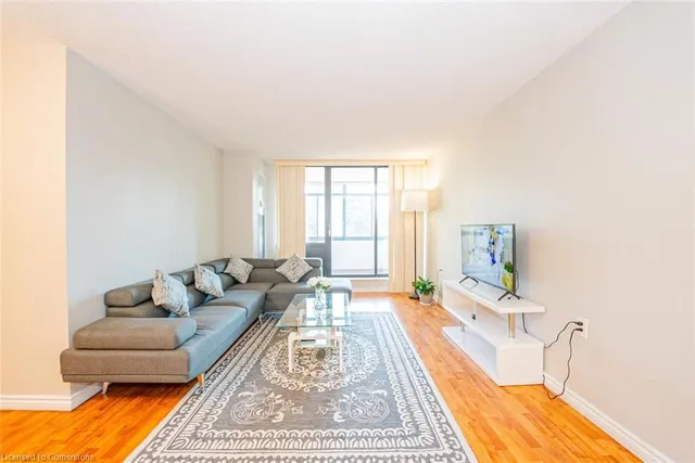 Additional image 14 of 18 Knightsbridge Rd Unit 304