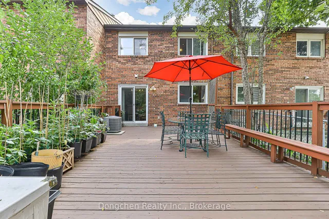 Additional image 50 of 14 Carl Cres