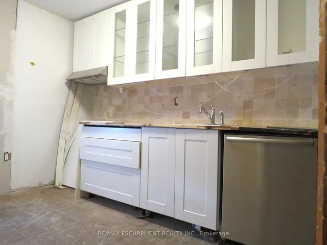 Additional image 9 of 120 Sanford Ave