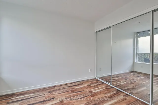 Additional image 17 of 38 Joe Shuster Way Unit 104