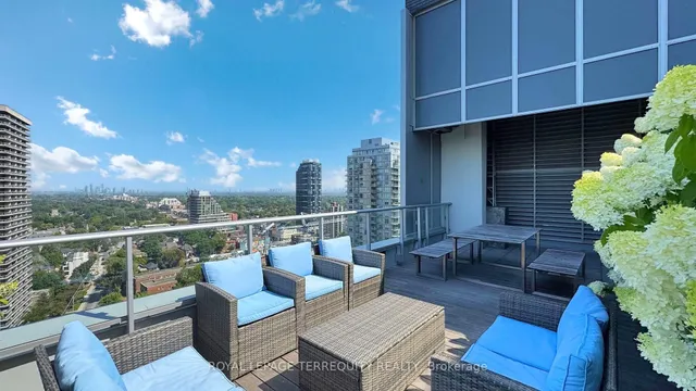 Additional image 33 of 58 Orchard View Blvd Unit 705