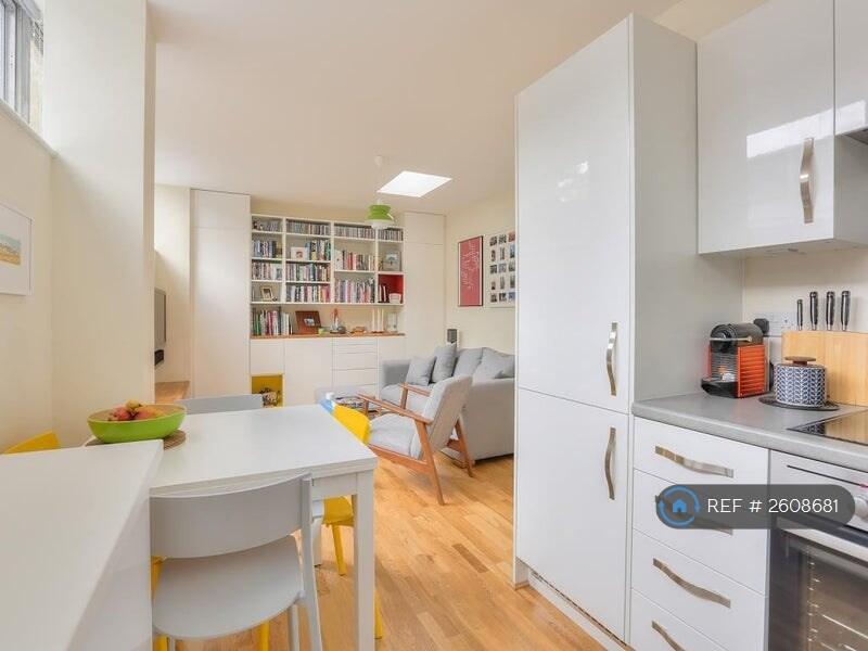 Additional image 3 of St. Albans, St. Albans, AL1