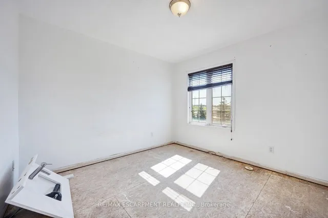 Additional image 28 of 6544 Opera Glass Cres