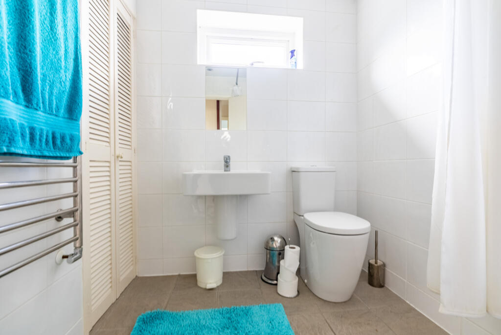 Additional image 11 of St. Vincent Drive, St. Albans, Hertfordshire, AL1