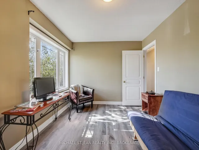 Additional image 24 of 242 Upper Mount Albion Rd Unit 19